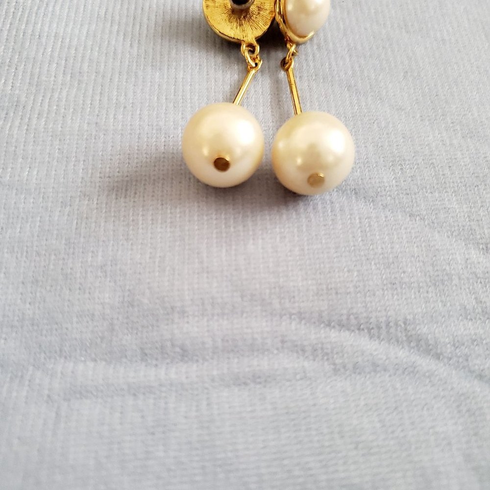 Women's Fashion Jewelry Gold-Tone And Pearl Linear Drop Dangle Earrings - Picture 5 of 10